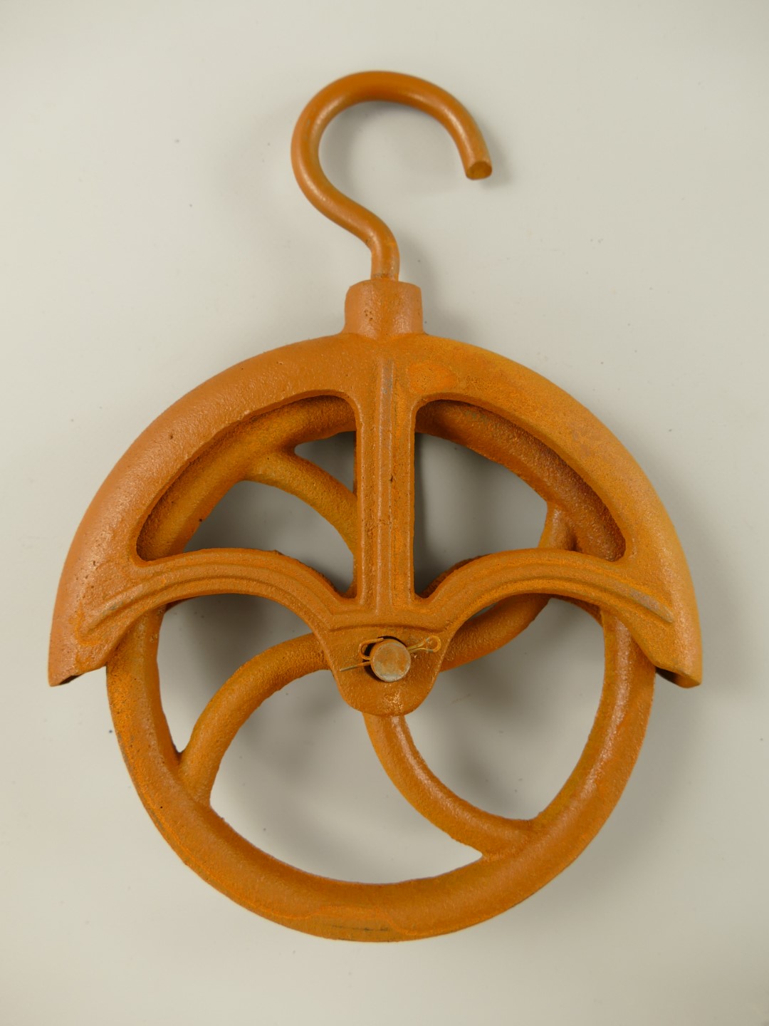 Riemenscheibe Eisen Naturrost Farbig H.30cm