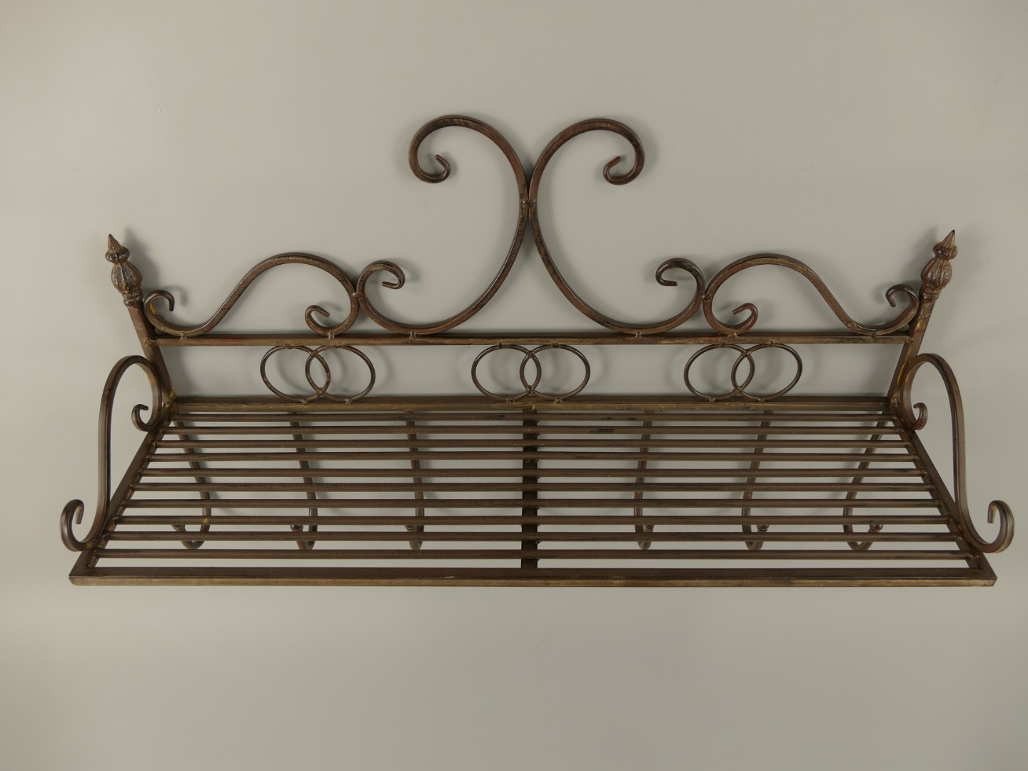 Wandhaken/ablage Eisen RÖSTIG  farb. L.65x32cm