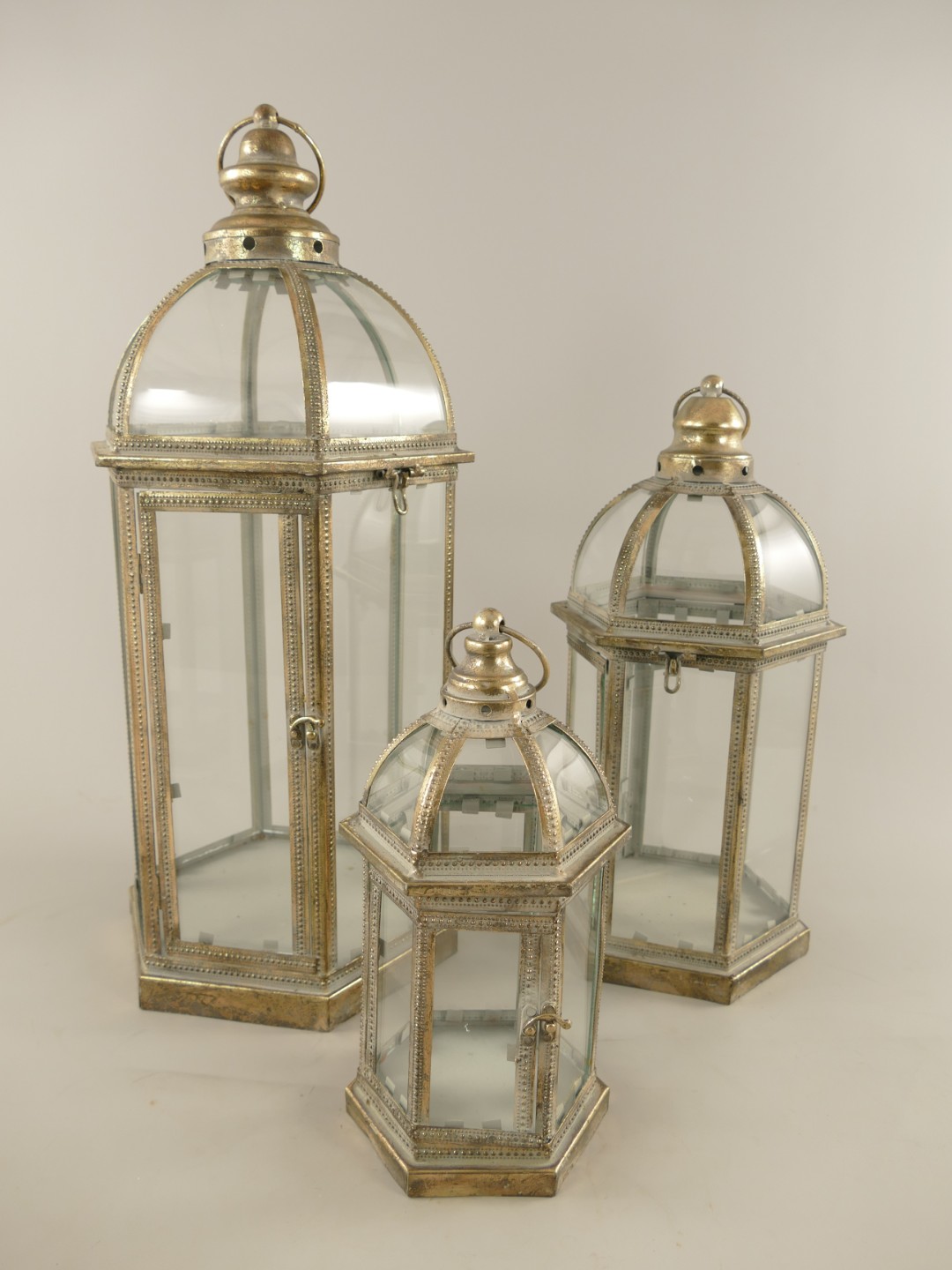 (*)Laterne Eisen rustikal farb. Set/3 H.31/43/60cm