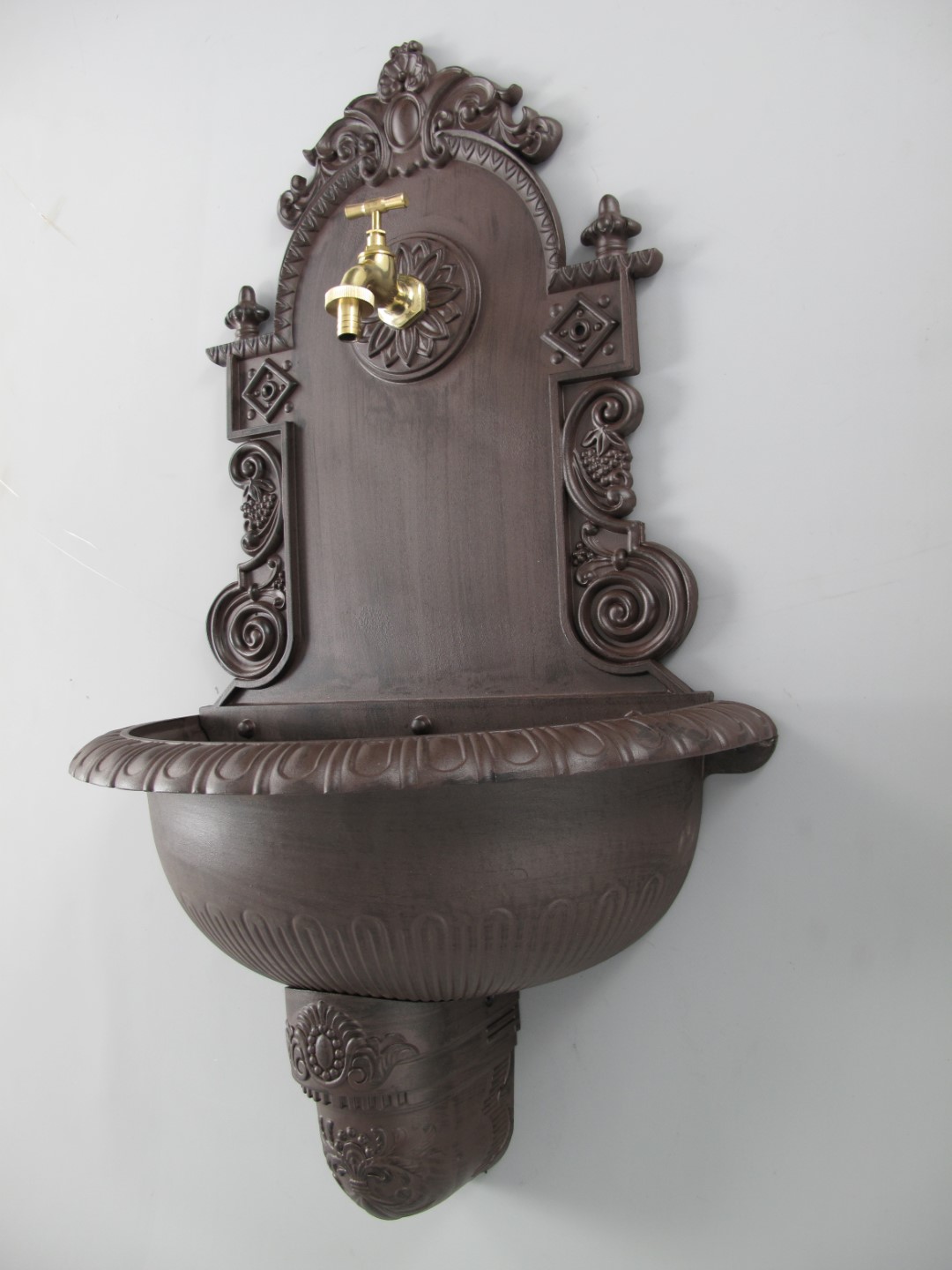 Wandbrunnen Alu Guß rustikal braun H.76x45cm