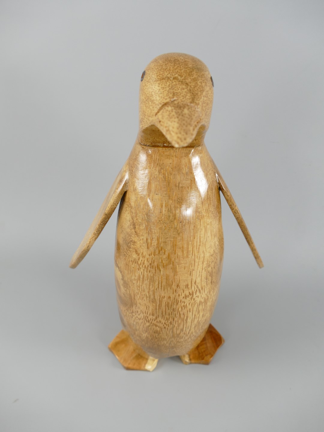 *NT Pinguine Teak H.32x21cm