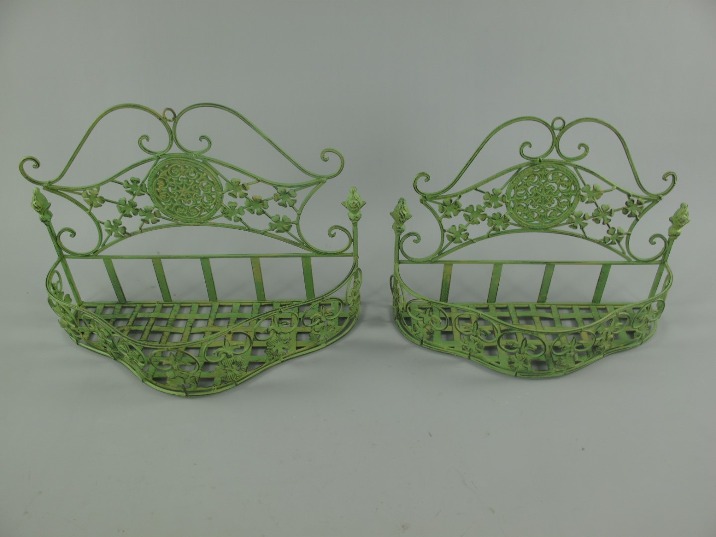 Wandhanger Eisen grün Set/2 H.28/30-L.37/41cm