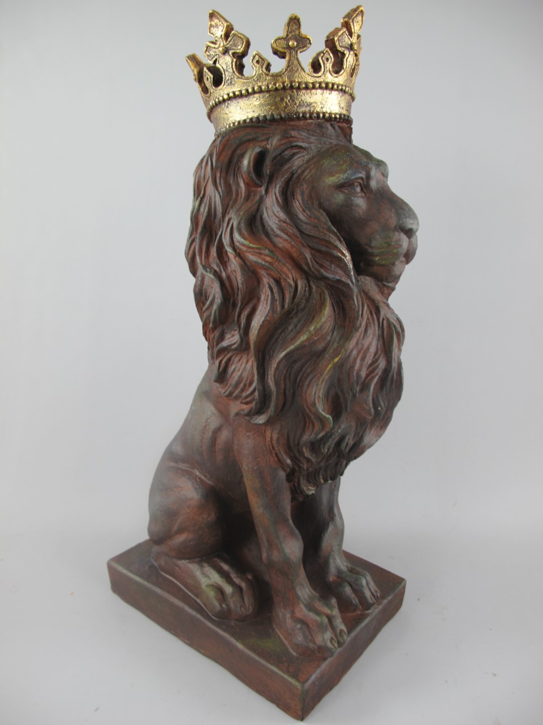 Löwe Polystein rustikal braun farbig H.58x20cm