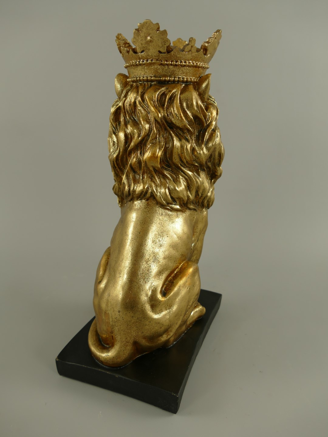Löwe Polystein Gold Schwarz farbig H.35x14cm