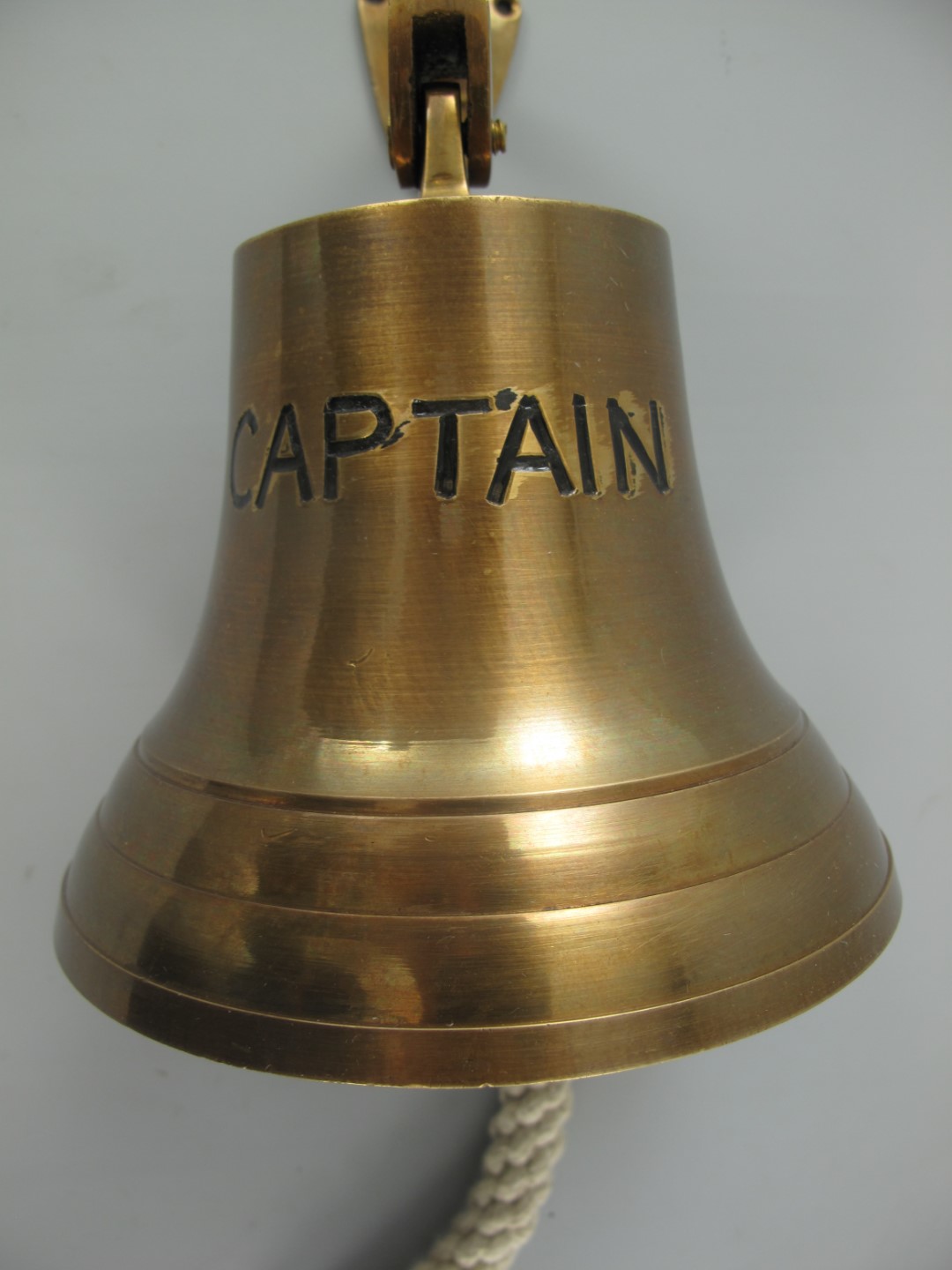 Glocke/Haken Mes. brün(IND)CAPTAIN H.20-D.14cm