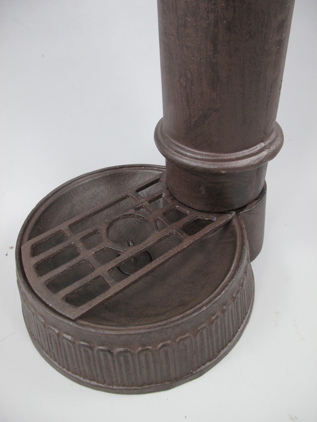 Zapfsäule Rund Alu. rust. braun Mes. Hahn H.75cm