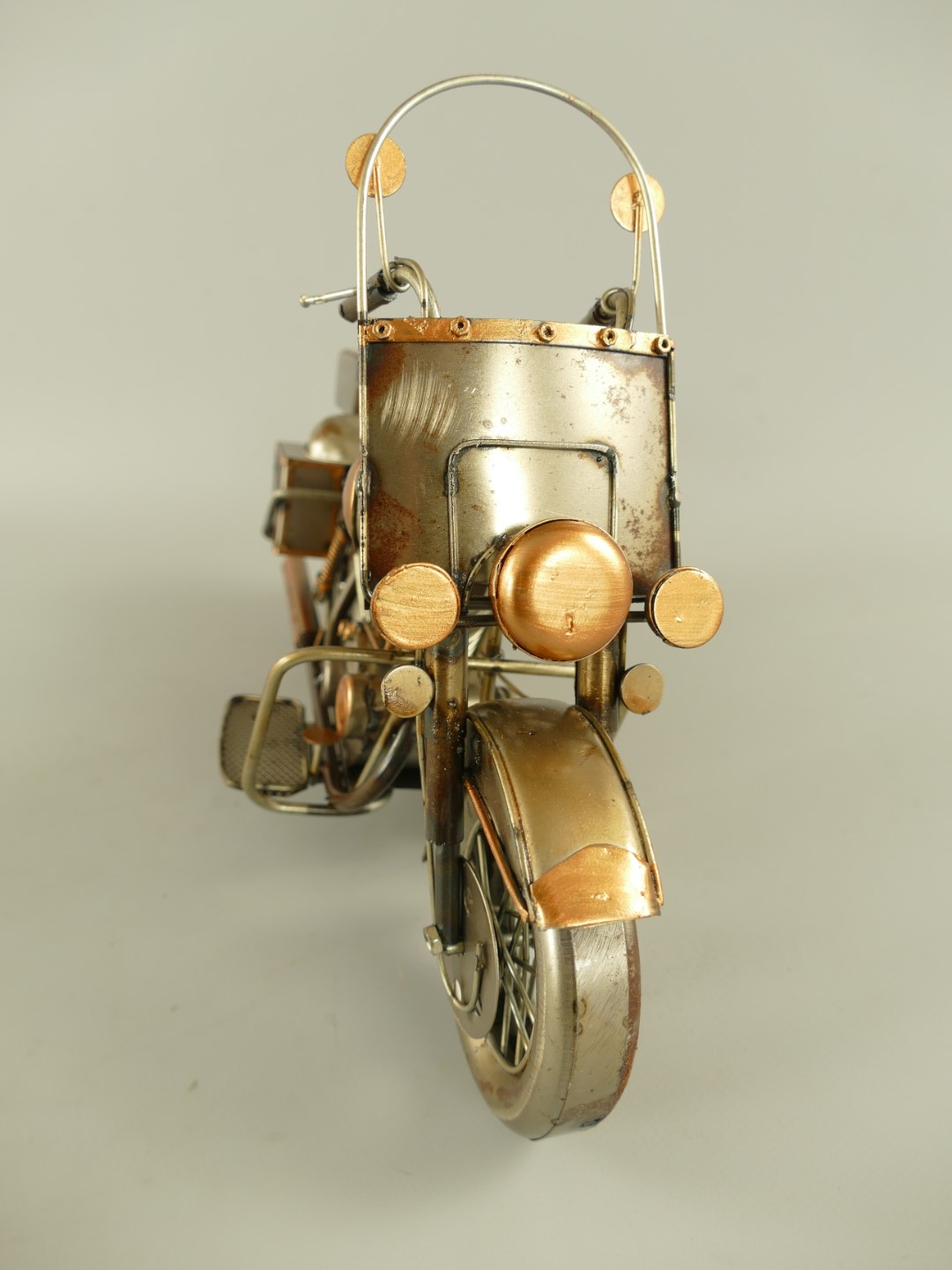 Motor Antik Eisen metallic farbig L.35x24cm