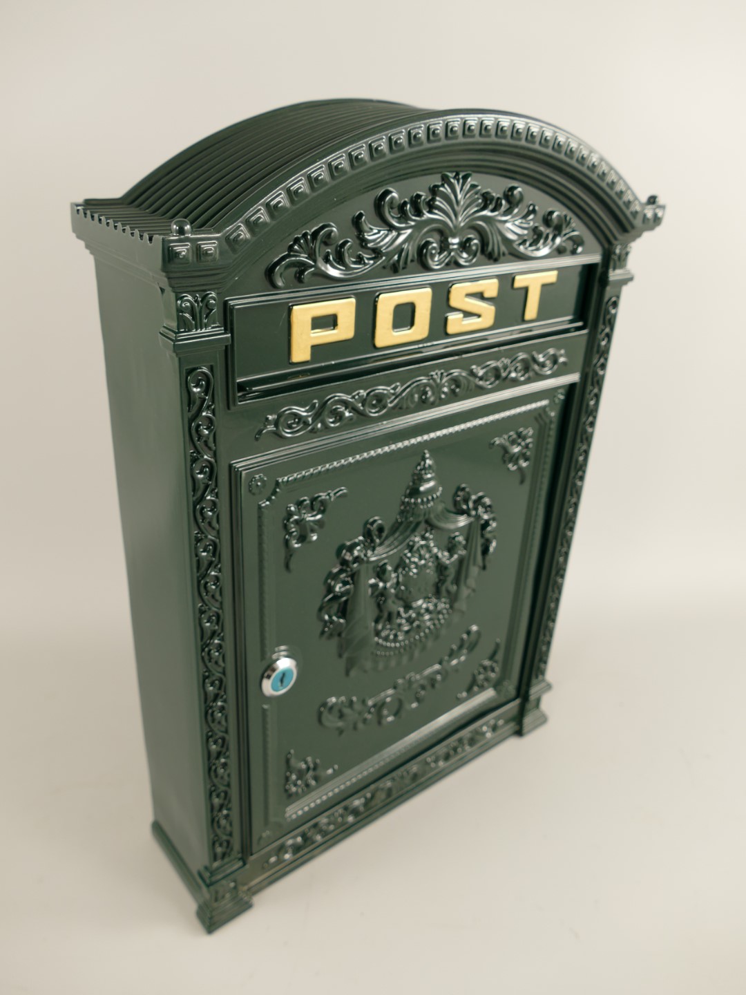Wandbriefkasten Alu/eckig grün H.45cm