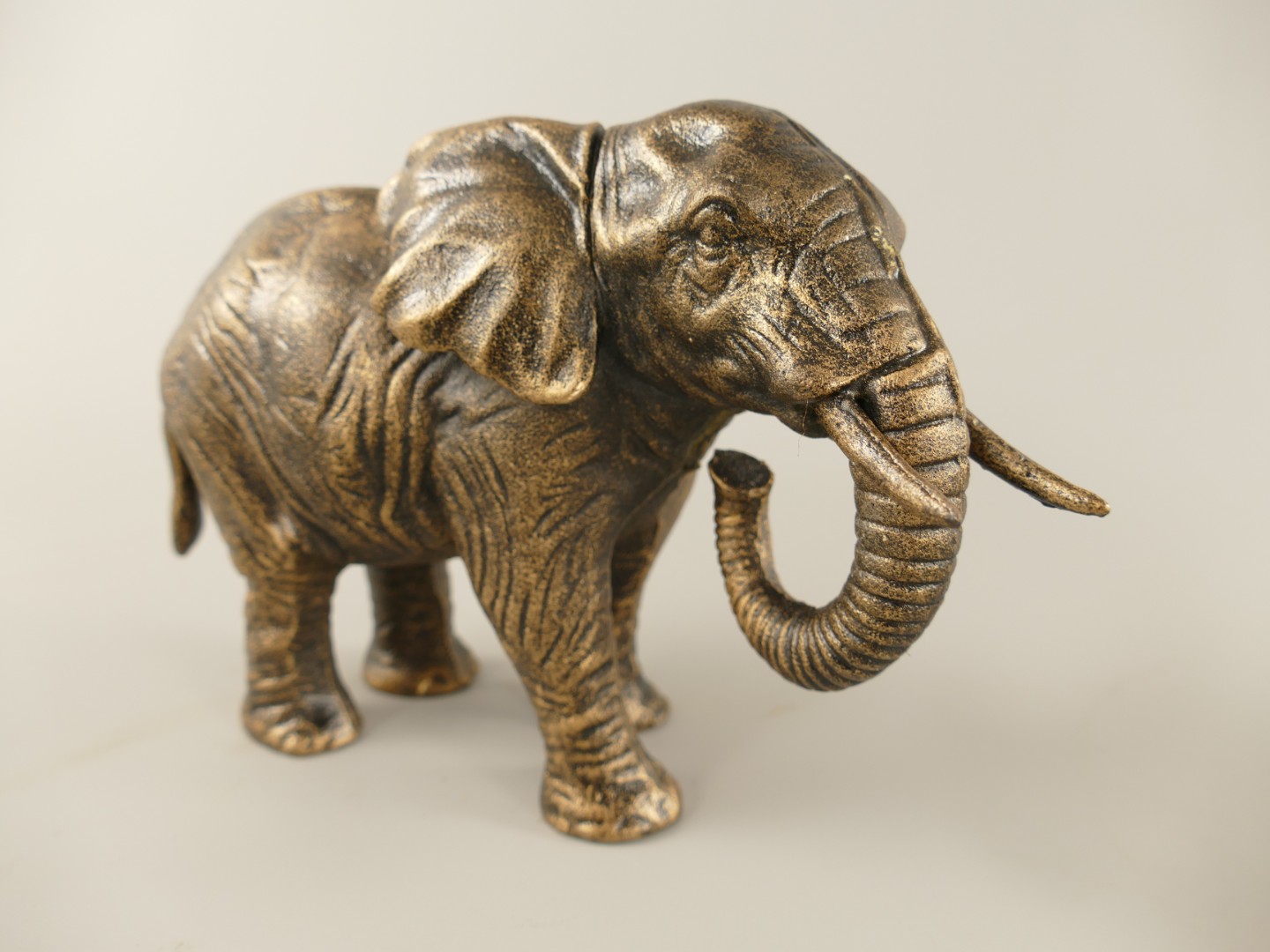 Elefant Gußeisen farbig L.22x15x9cm