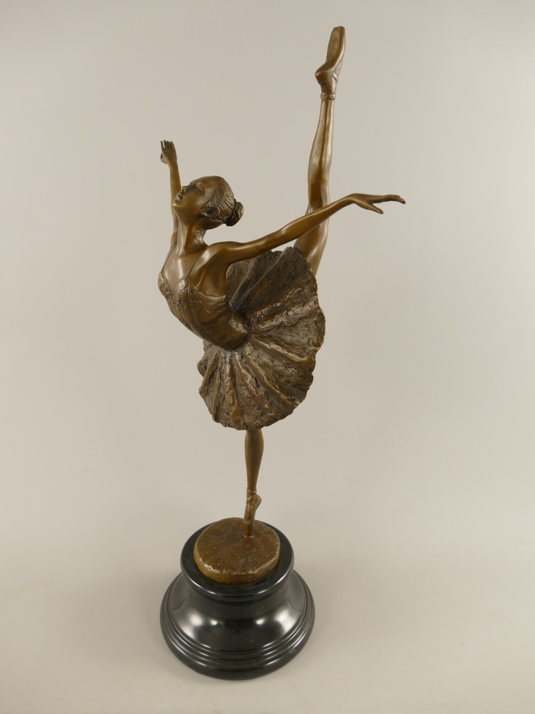 Figur Bronze Tänzerin H.67x34x20cm