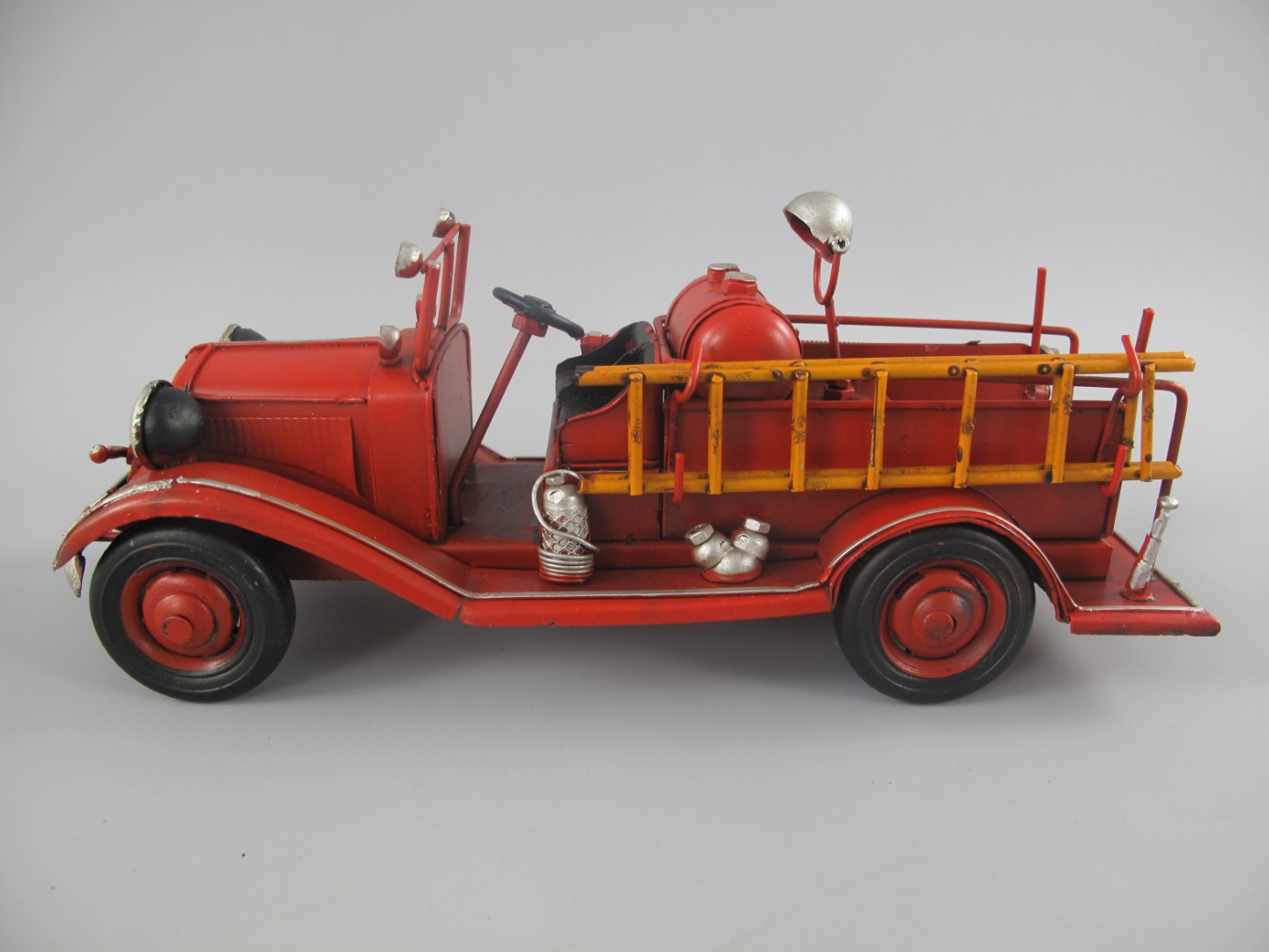 Feuerwehrwagen Antik Eisen L.25x10cm