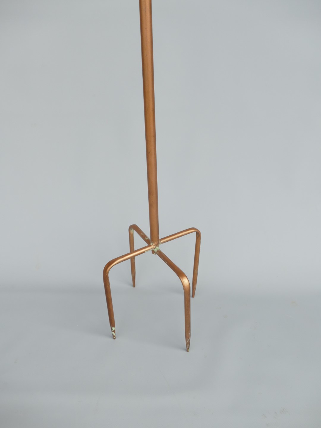 Vogelhaus Hauschen auf Ständer Kupfer farb H.190cm