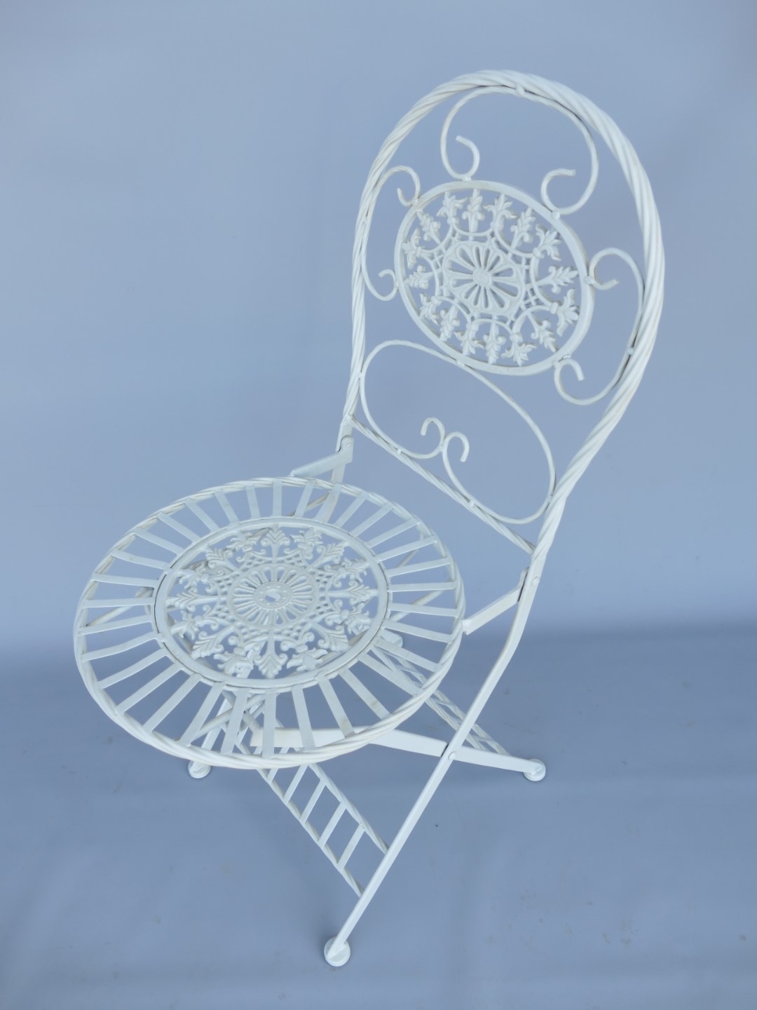 (*)*NT 2xStuhl und Tisch OVAL Gußeisen weiss SET!
