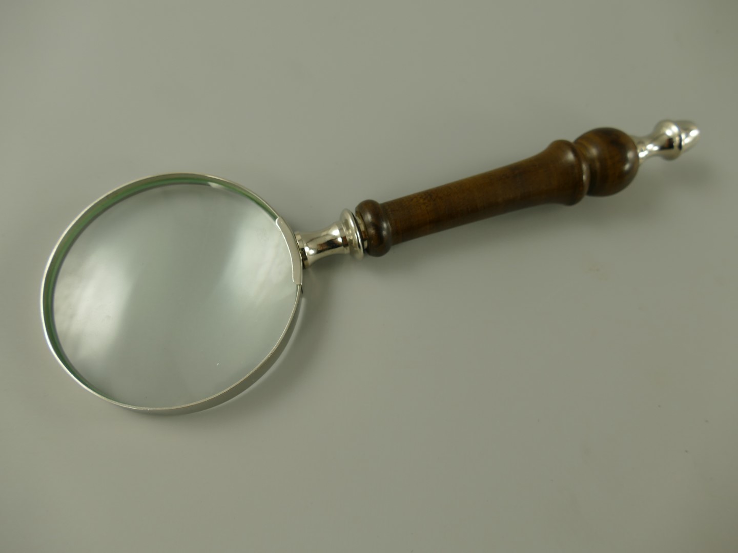 Brieföffner/Lupe liegend ständer vernickelt L.24cm
