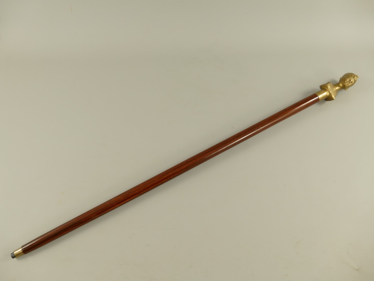 Spazierstock PHARAO Holz/Messing brüniert L.94cm