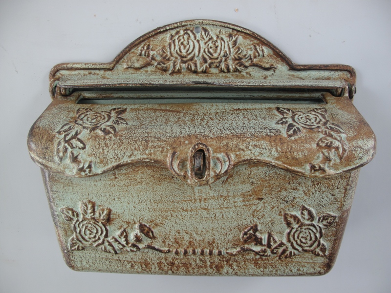 Wandbriefkasten Gußeisen farbig L.32x26cm