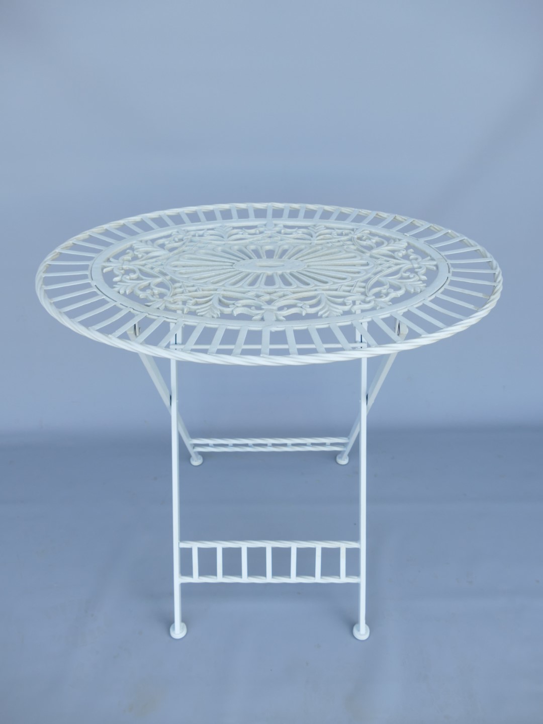 (*)*NT 2xStuhl und Tisch OVAL Gußeisen weiss SET!