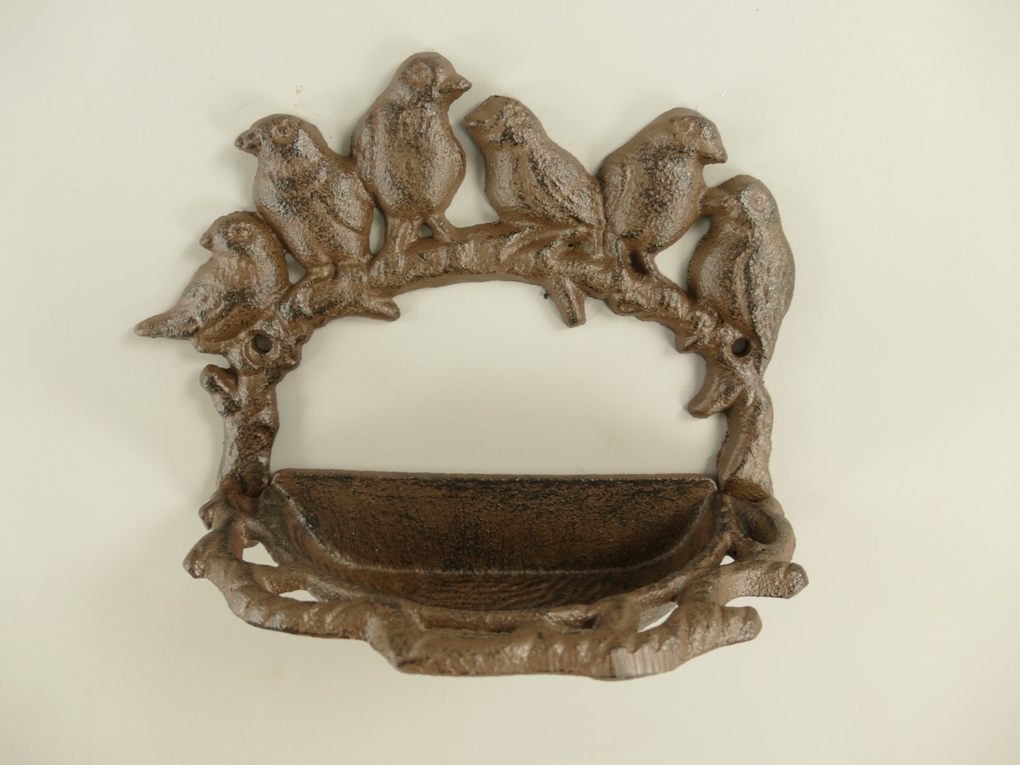 Vogeltränke Gußeisen Wand rustikal braun L.18cm