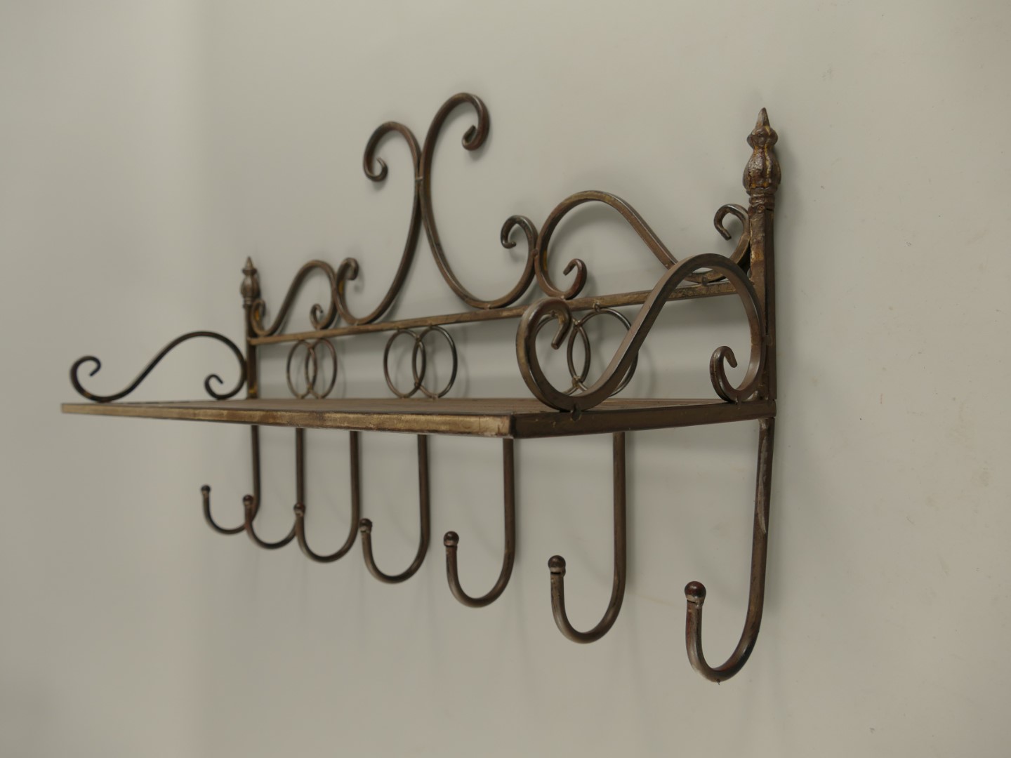 Wandhaken/ablage Eisen RÖSTIG  farb. L.65x32cm