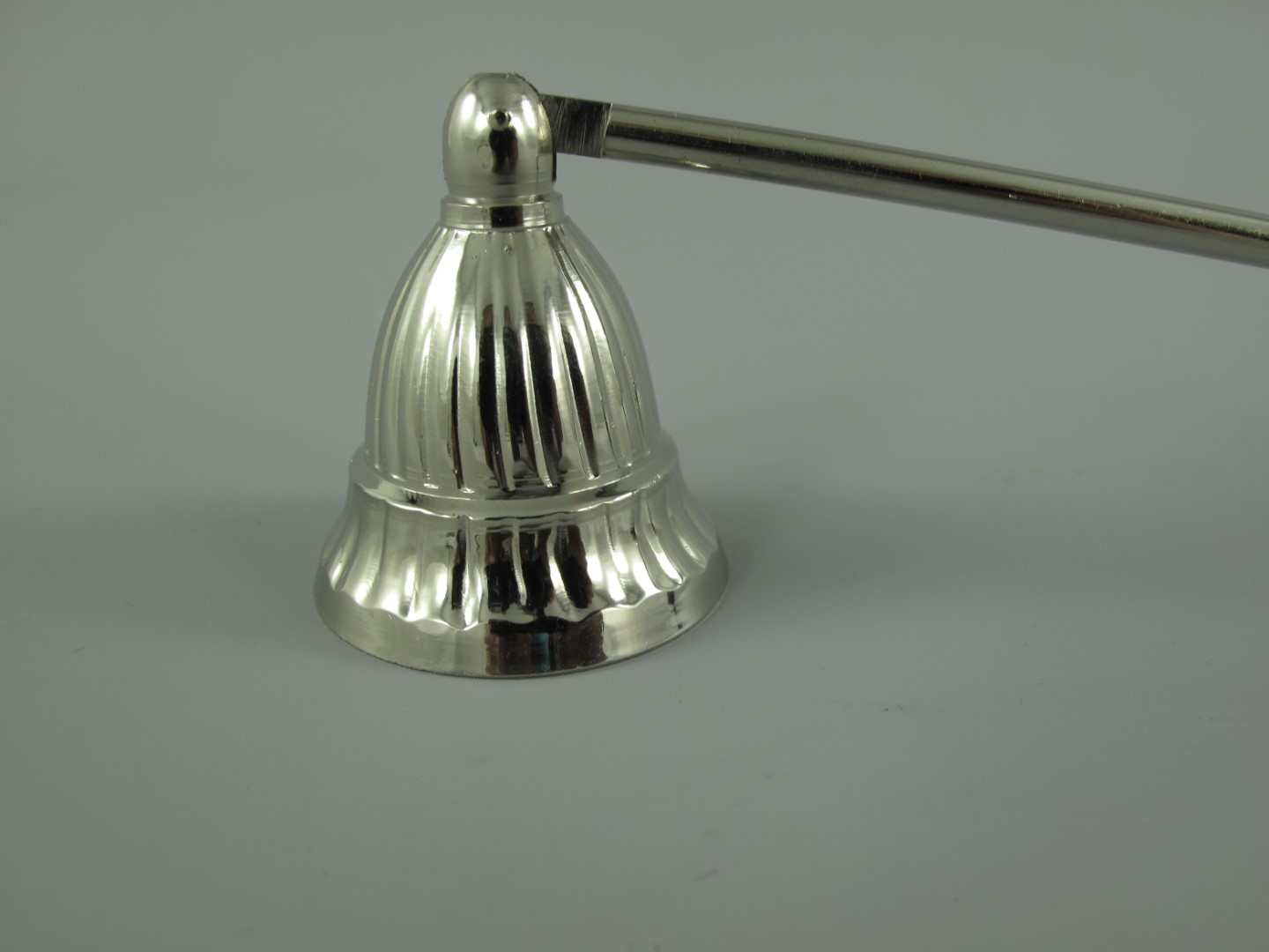Kerzenlöscher vernickelt/Bein L.28x4cm P/St.