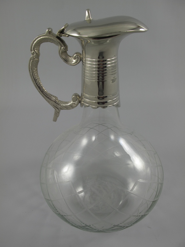 RAUS*PREIS Karaffe vernick. Glas geschliff. H.27cm