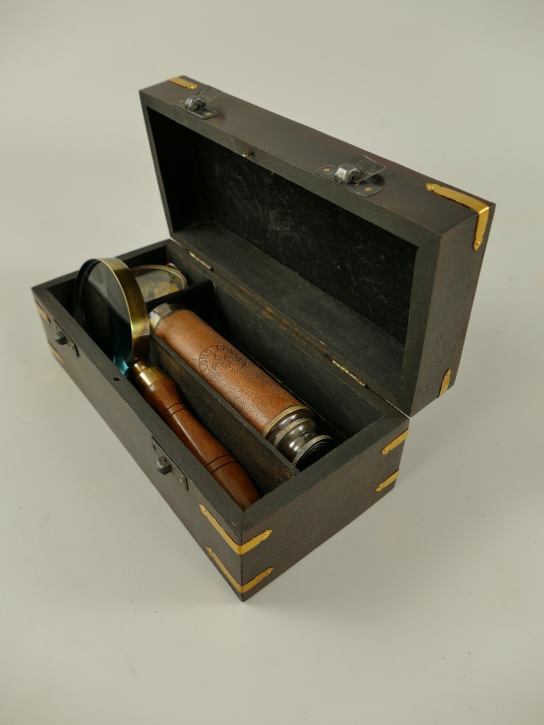 Nautikset Mes./leder patina Holz Box L.23x11cm