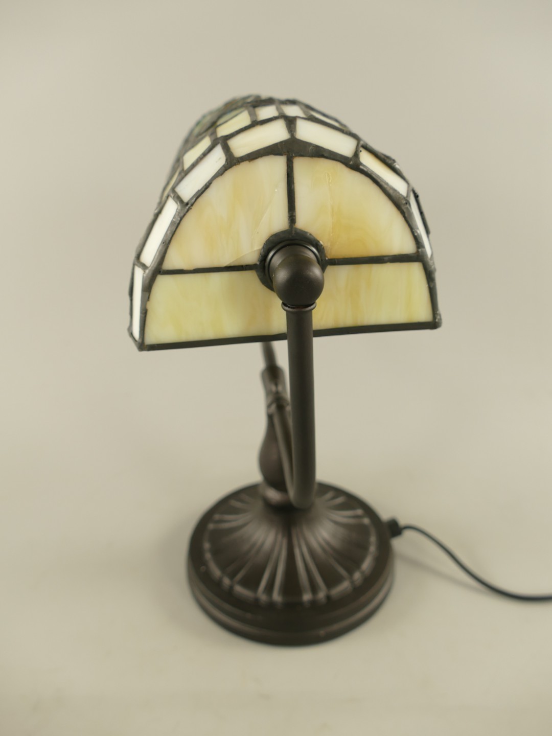 Bankerslamp Tiffany fassung E27 H.32x28x16cm