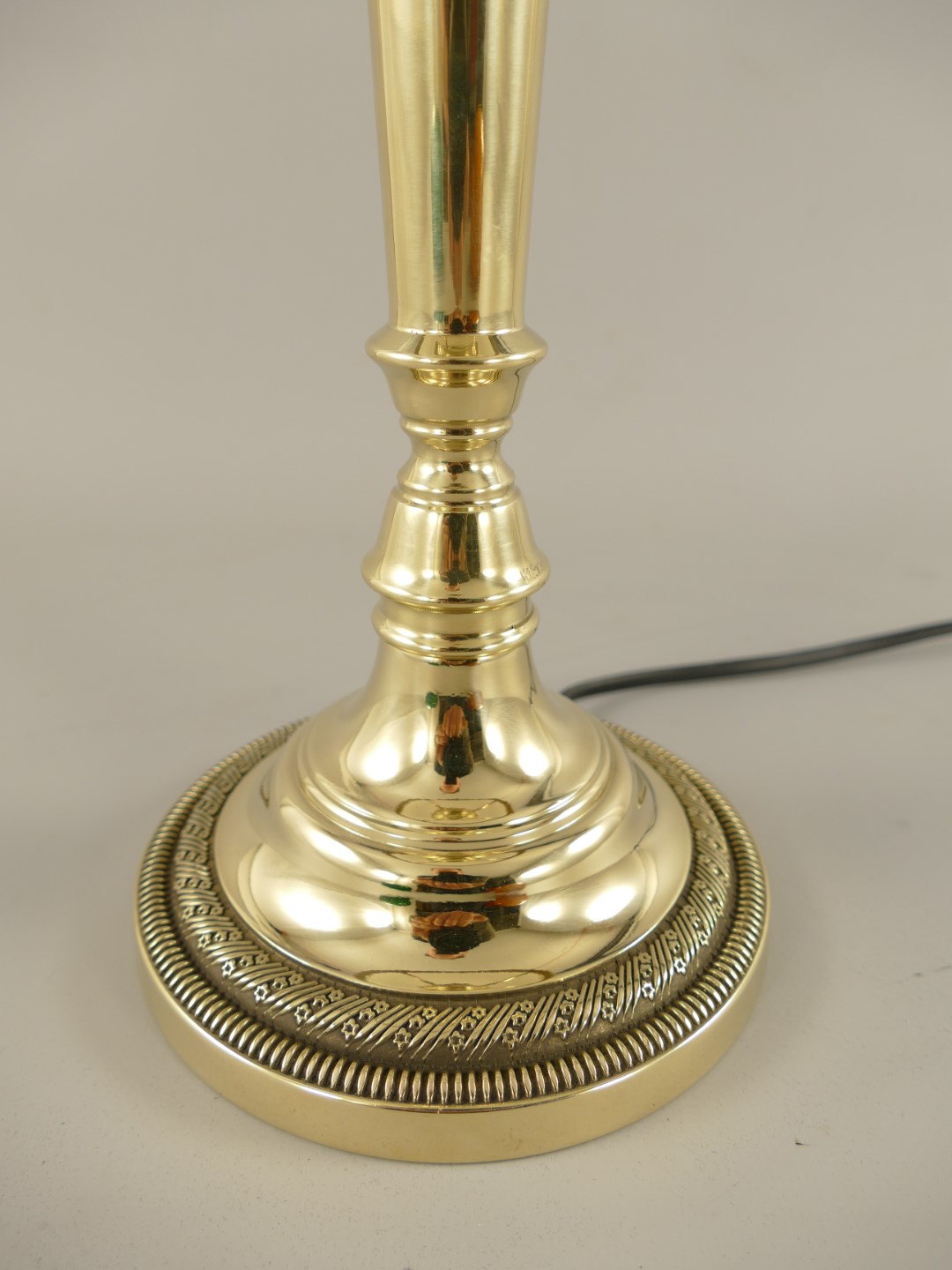 Pilzlampe Messing (Glas farb. WEISS) H.40cm