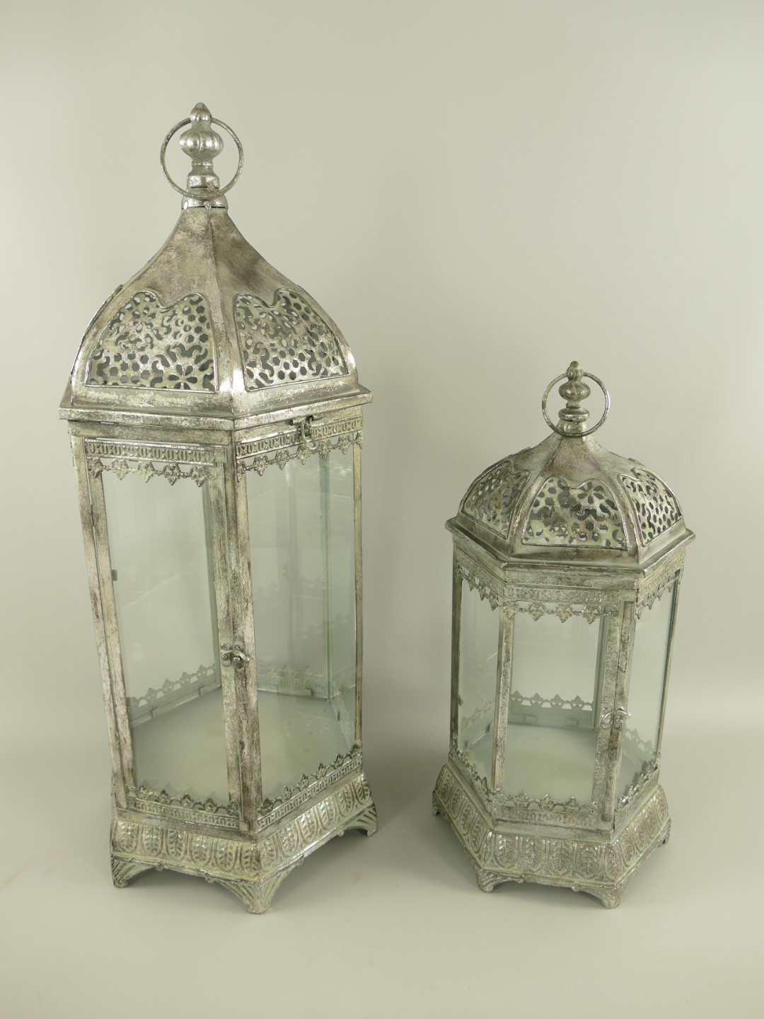 (*) Latern Eisen silber farbe Set/2 H.50/72cm
