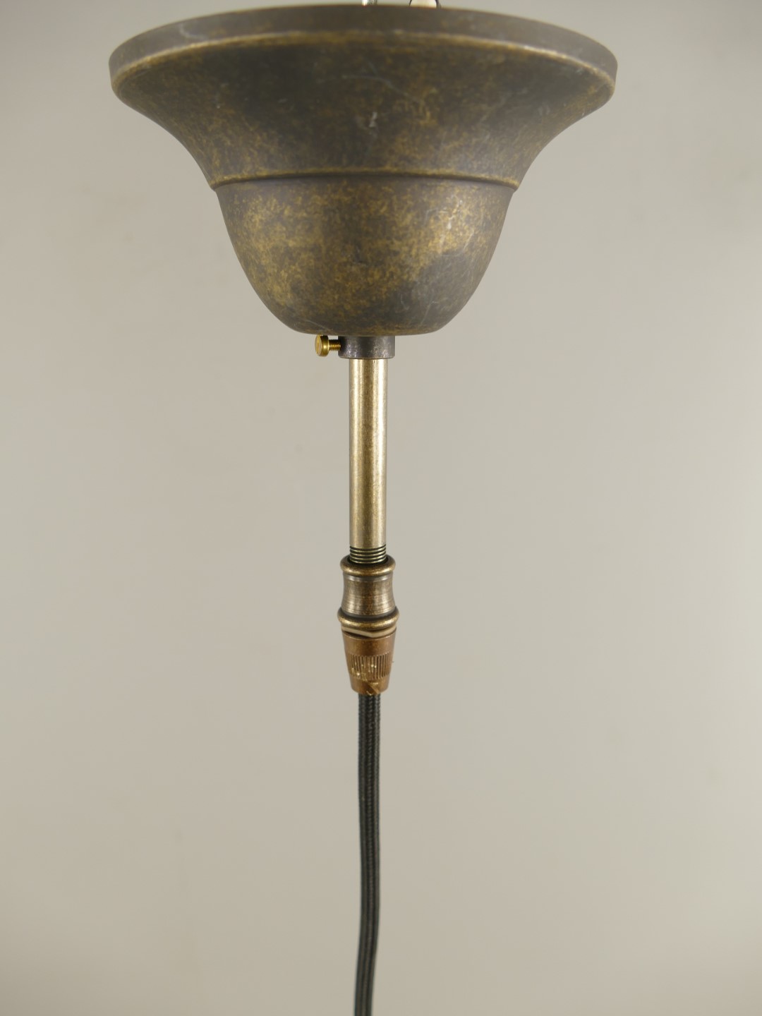 Gehänge(111.152-2B) Schirm(D.25) Mes. brün H.132cm
