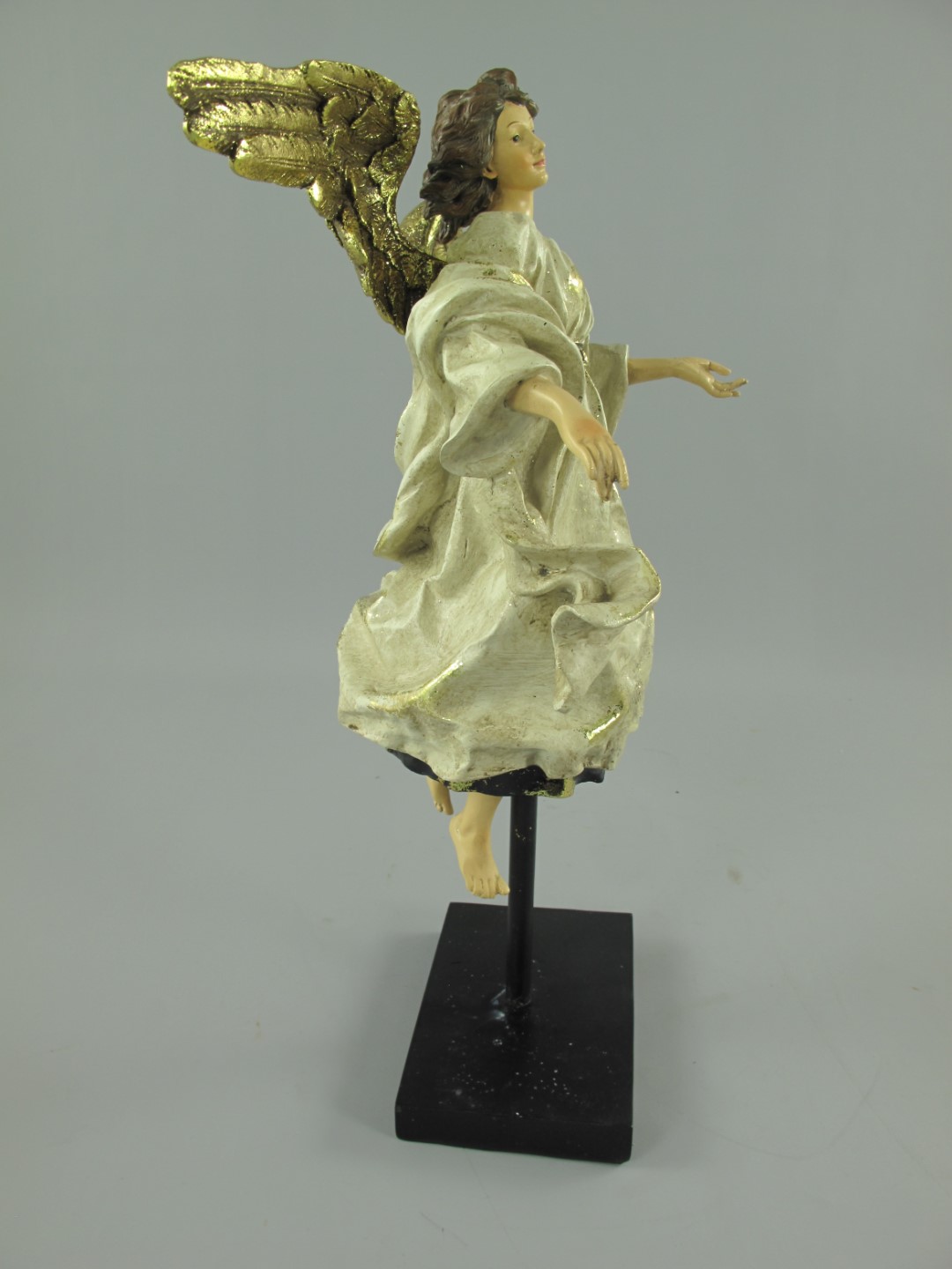 Engel Polystein gold farbig H.42x32cm