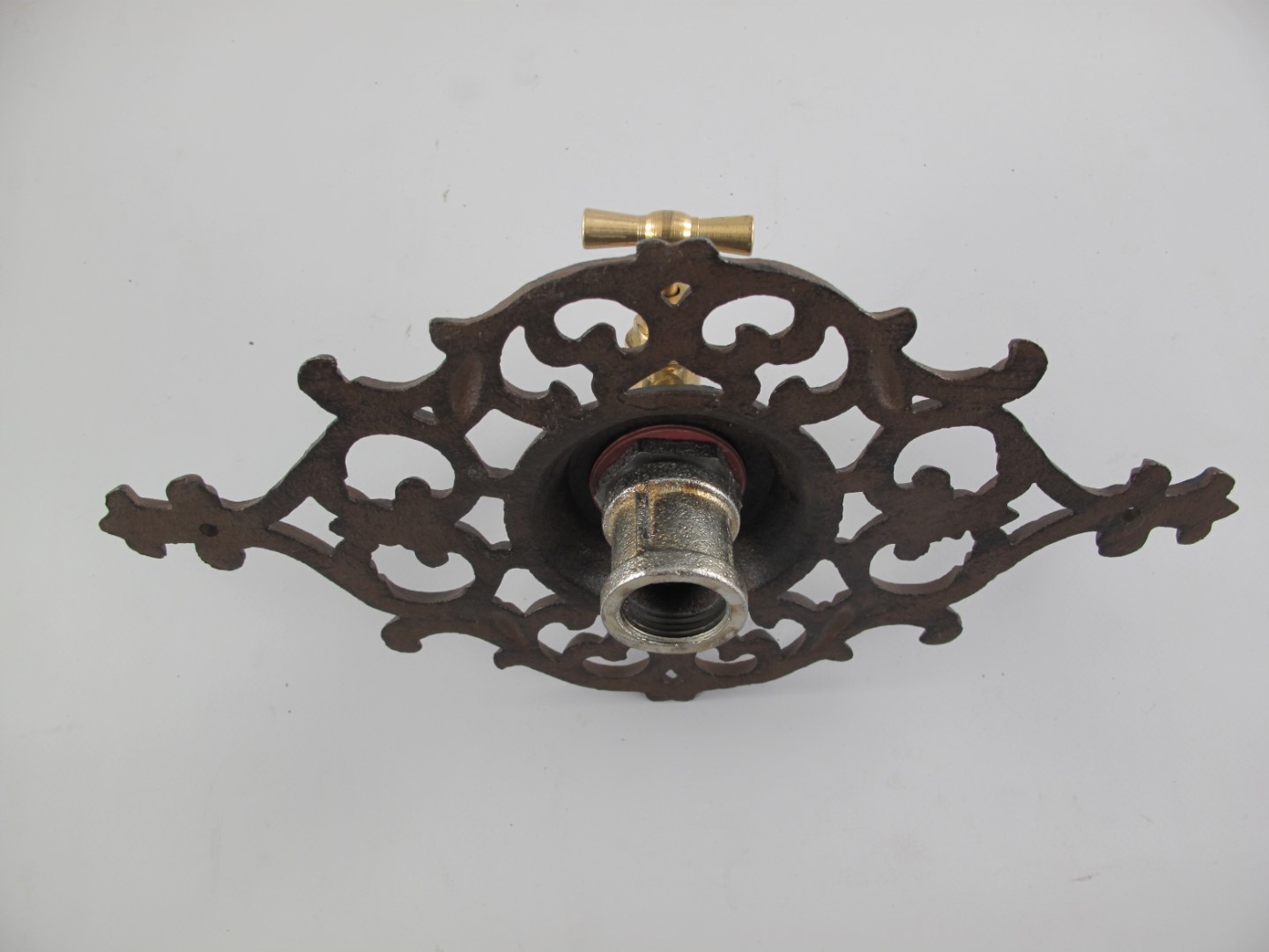 Wandplatte/Wasserhahn(3/4)Eisen rust. braun L.30cm