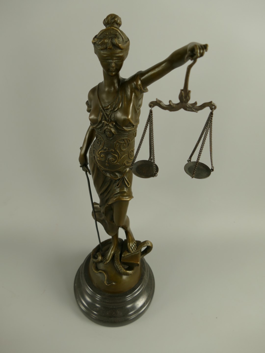 Justitia Bronze H.47x20cm