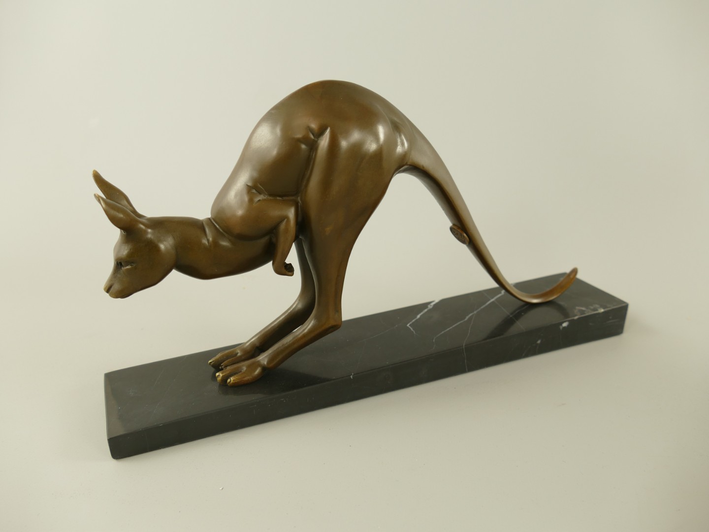 Figur Bronze Känguru L.32x17x6cm