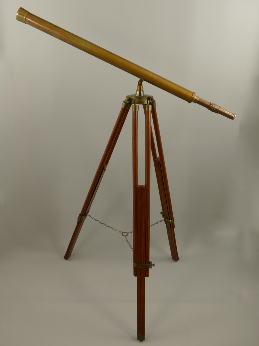 Fernrohr Messing brüniert Holz Stativ H.105cm