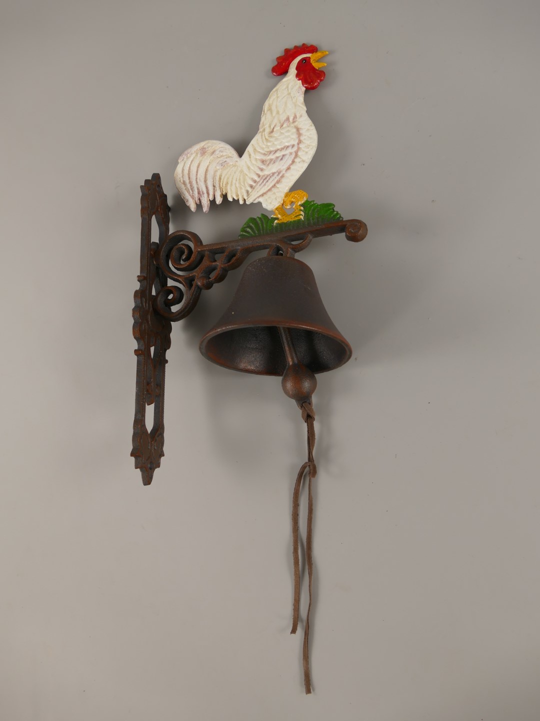 *NT Wandglocke Gußeisen Hahn H.45cm P/St.
