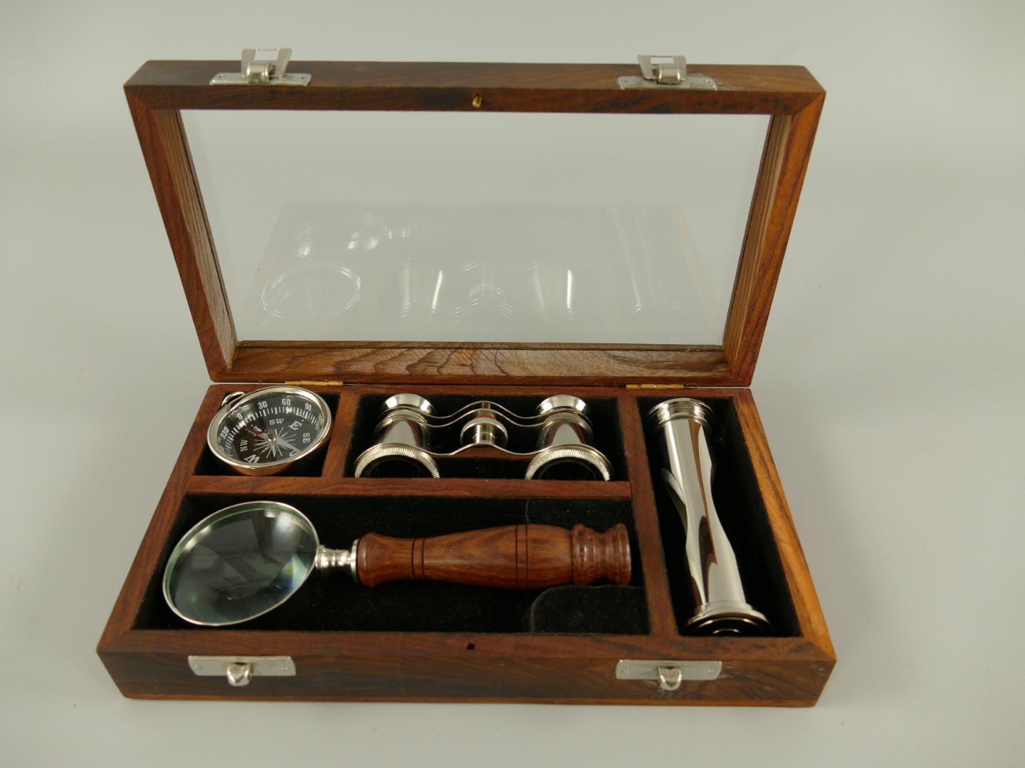Nautikset vernickelt Holzdose L.22cm