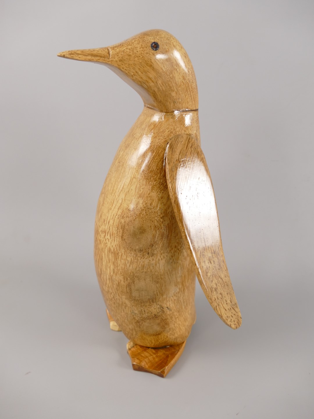 *NT Pinguine Teak H.32x21cm