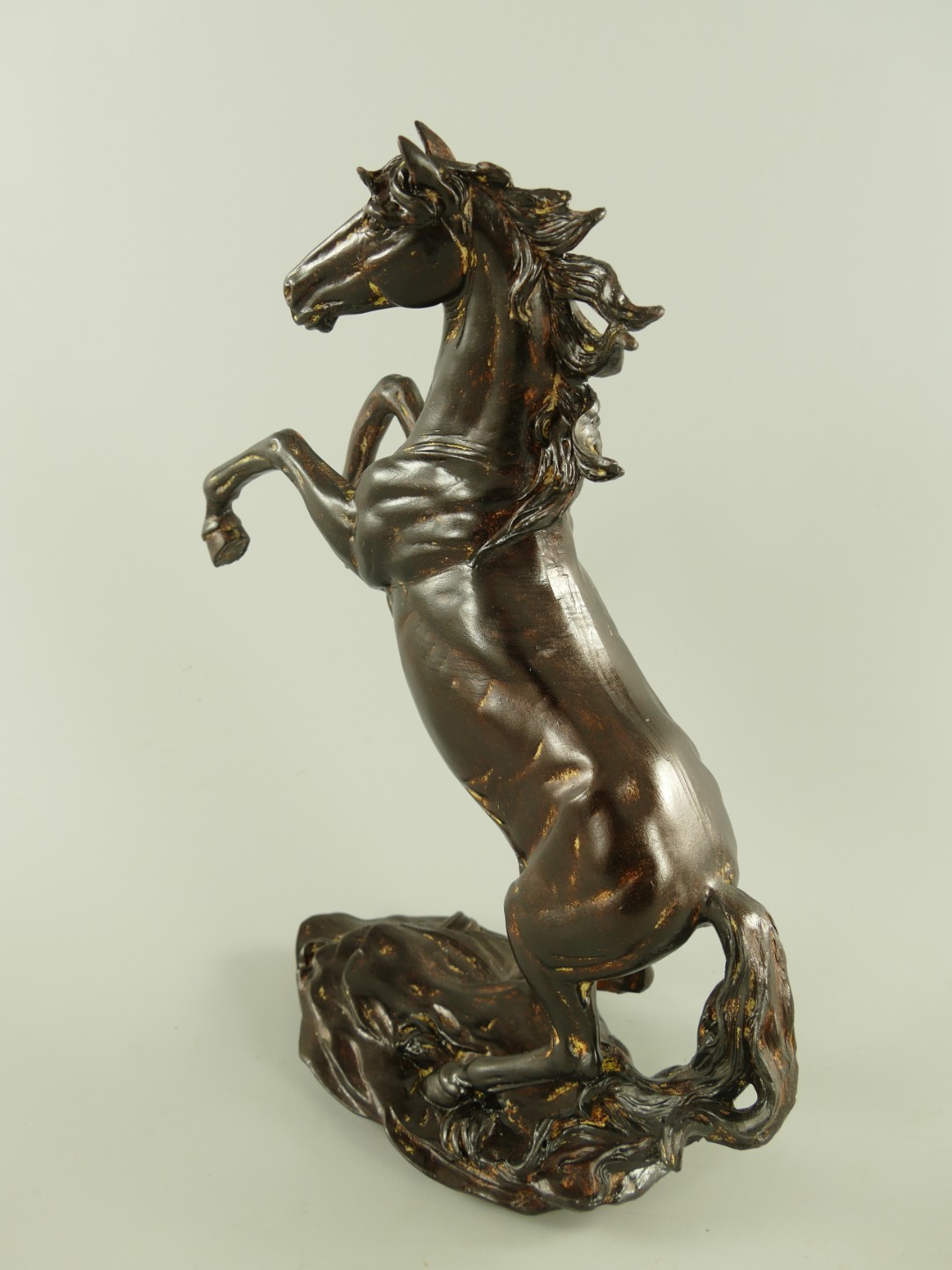 Pferd Polyst. braun farbig H.35x25x12cm