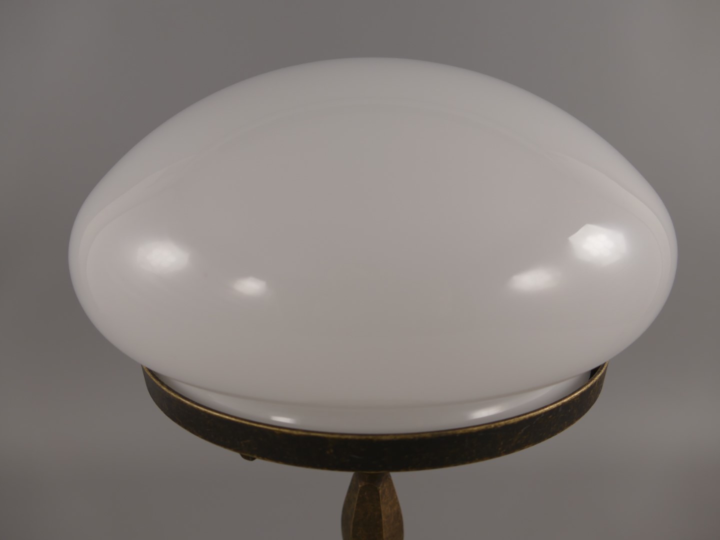 Pilzlampe WEISS Messing brüniert(215.050-25)H.38cm