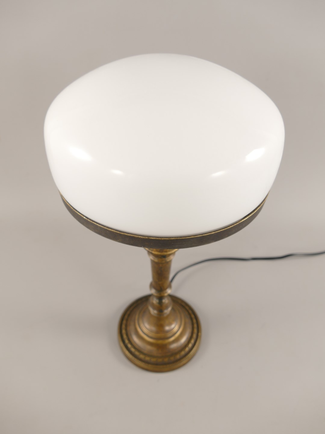 Pilzlampe Messing brün(Glas farb. WEISS) H.40cm