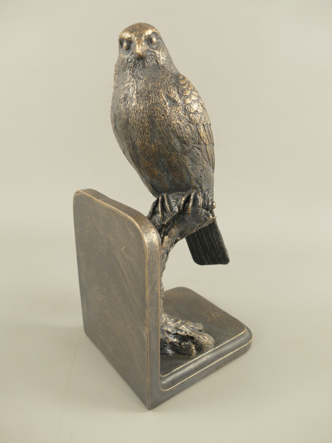 BuchsturzenVogel Polystein Bronze farbig H.35m