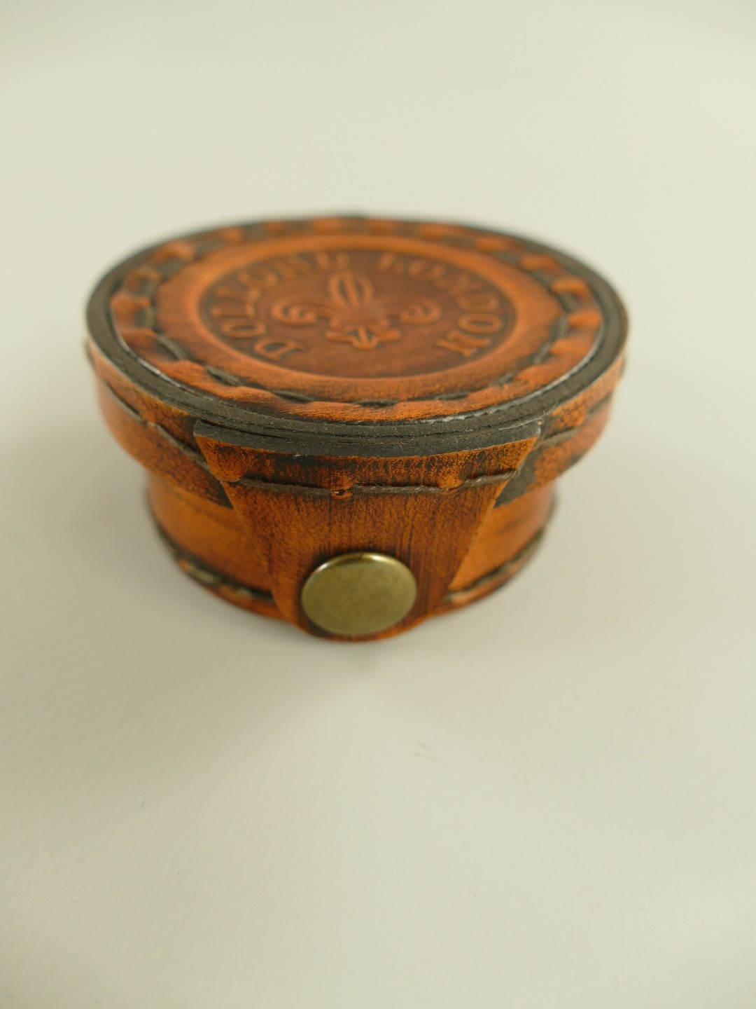 Kompaß Leder Messing brüniert D.7cm