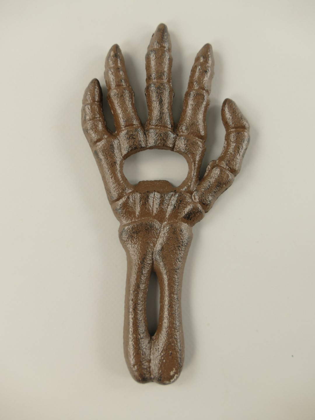 Flaschenöffner Hand Eisen  L.17cm P/St.