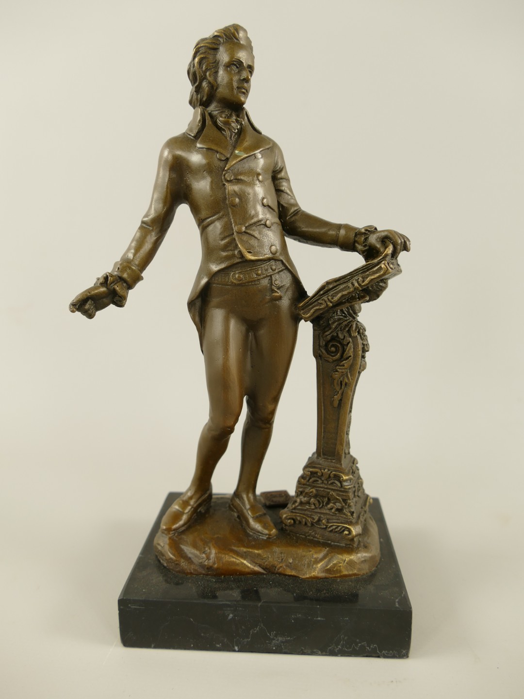 *RAUS*PREIS* Figur Bronze Komponist H.22x11x8cm
