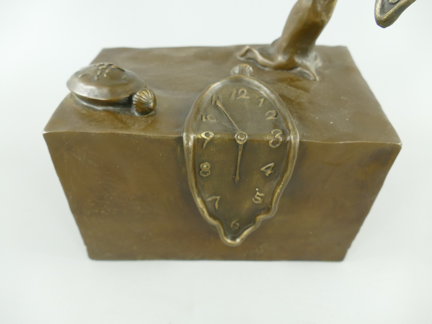 Figur Bronze fließende Uhren H.36cm