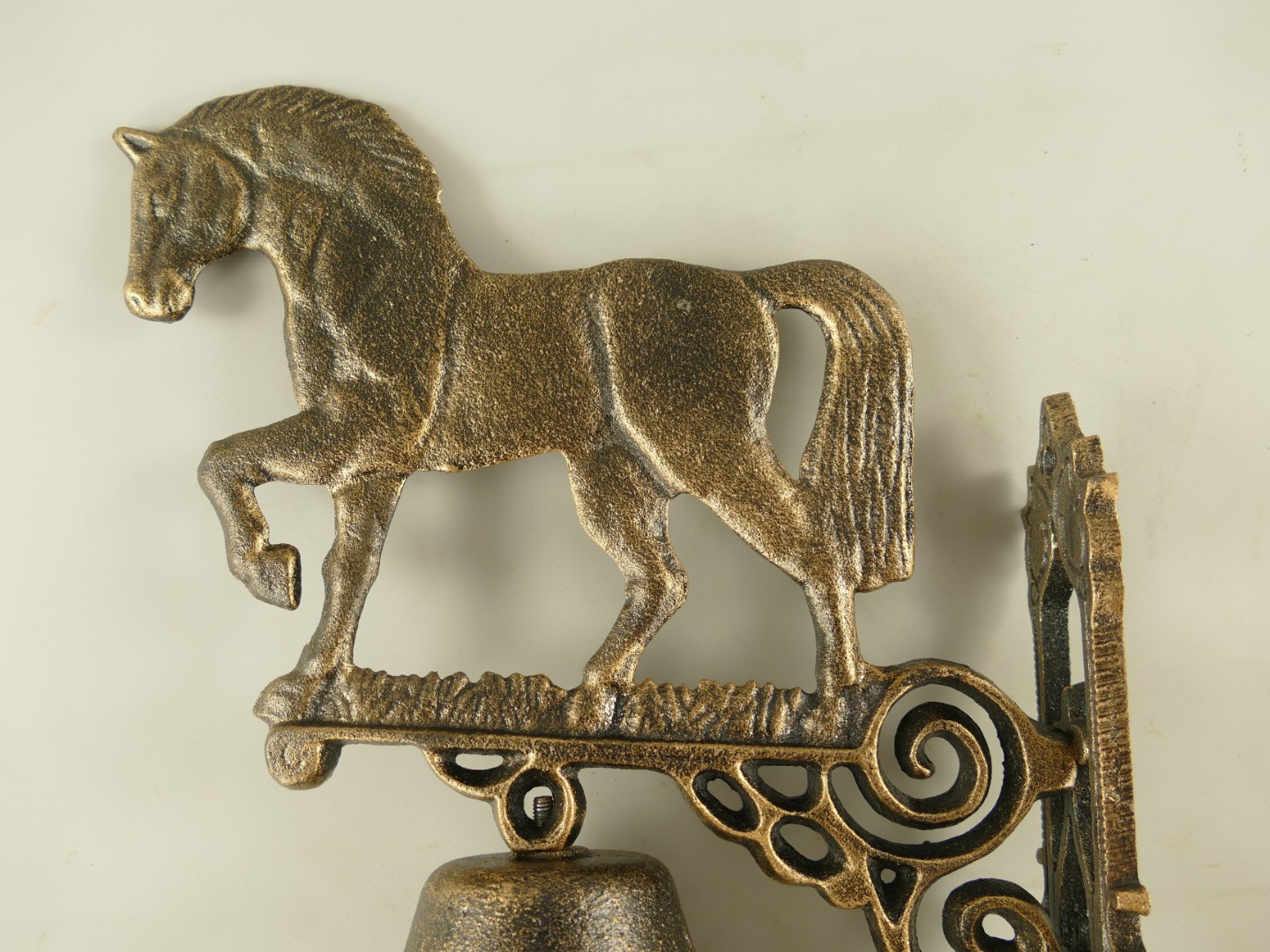 *NT Wandglocke Gußeisen Pferd braun H.44cm P/St.