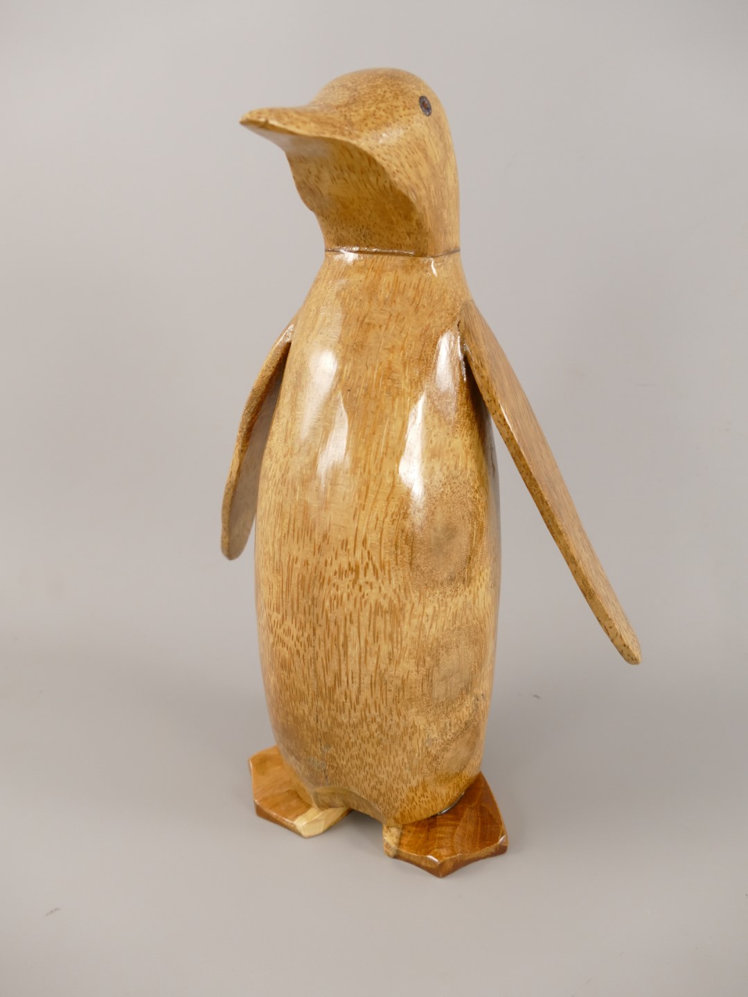 *NT Pinguine Teak H.32x21cm