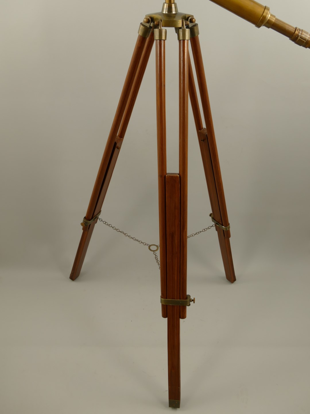 Fernrohr Messing brüniert Holz Stativ H.105cm