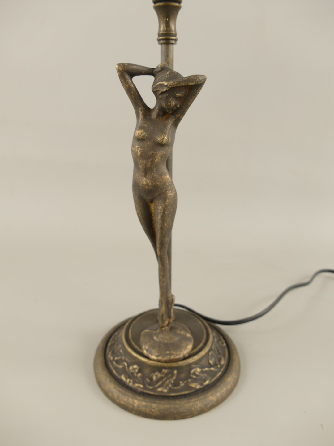 Lampe Messing brün. Schirm(160.100W25) H.49cm